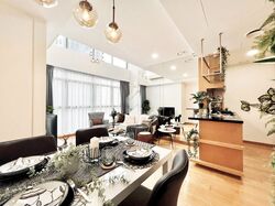 Icon (D2), Apartment #610707661